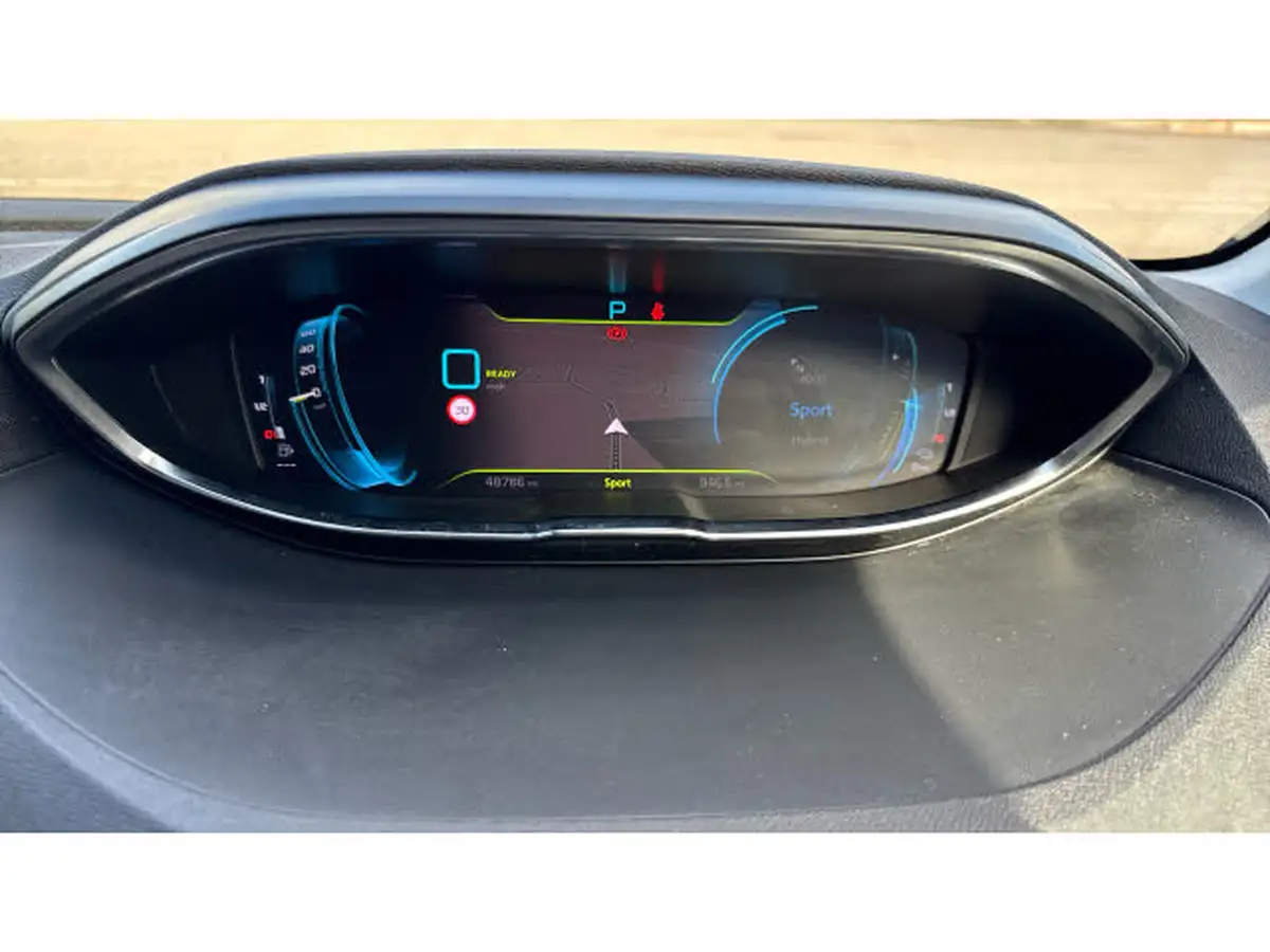 2022-peugeot-3008-suv-16-puretech-allure-premium-300bhp-4wd-hybrid4-big-35