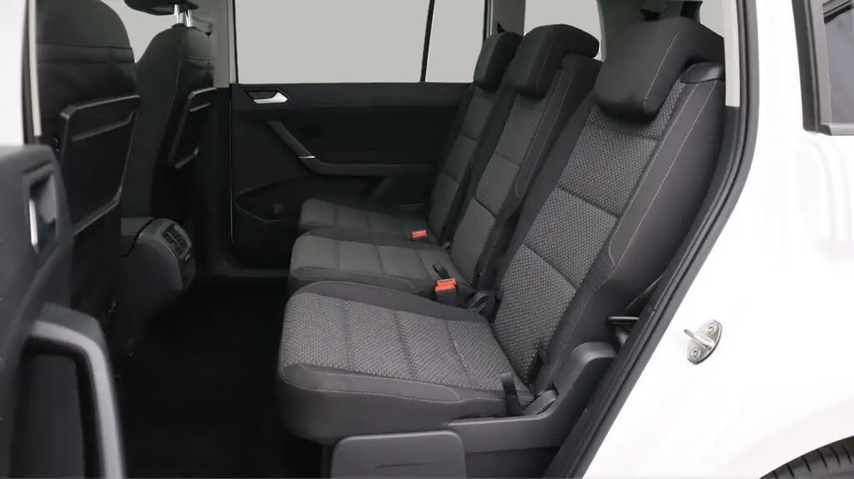 2020-volkswagen-touran-20tdi-se-family-115ps-dsg-big-16