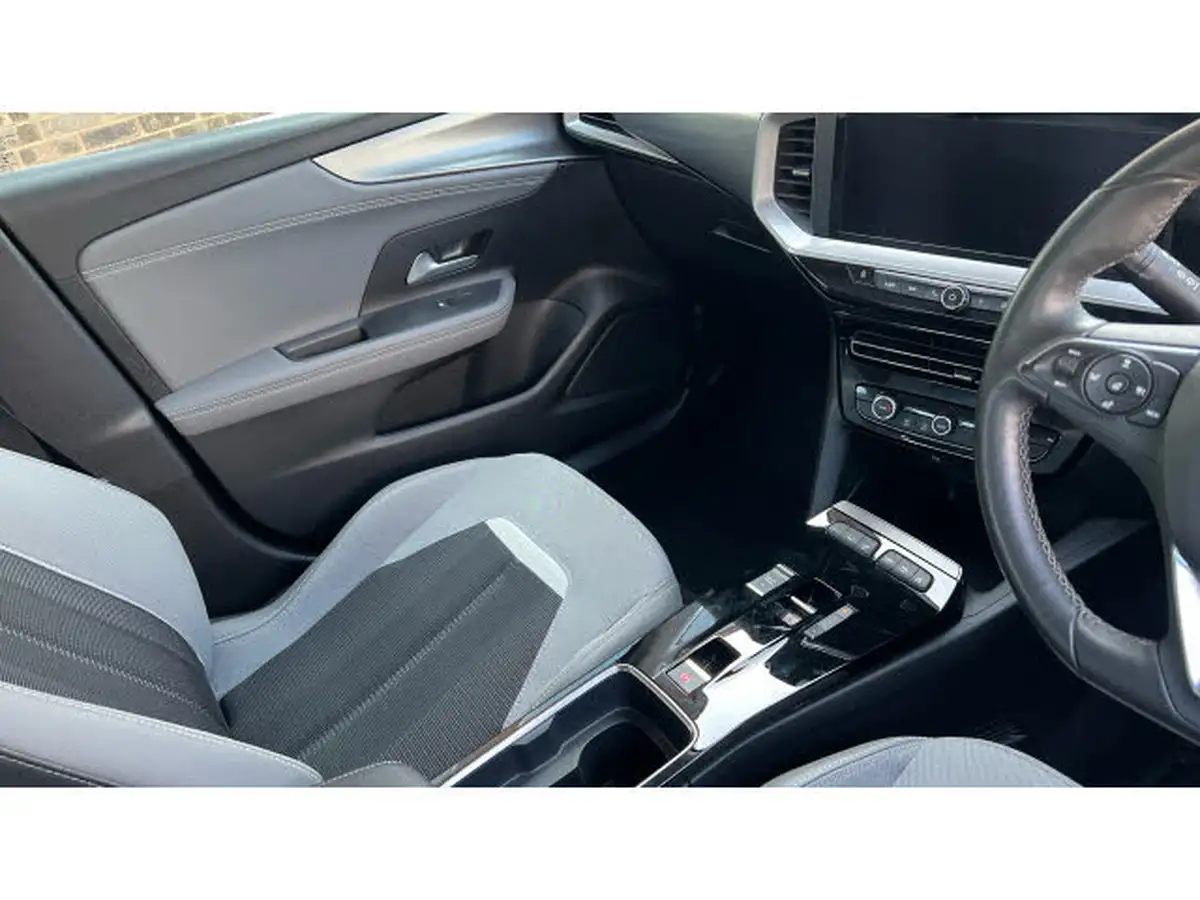 2021-vauxhall-mokka-e-elite-premium-big-13