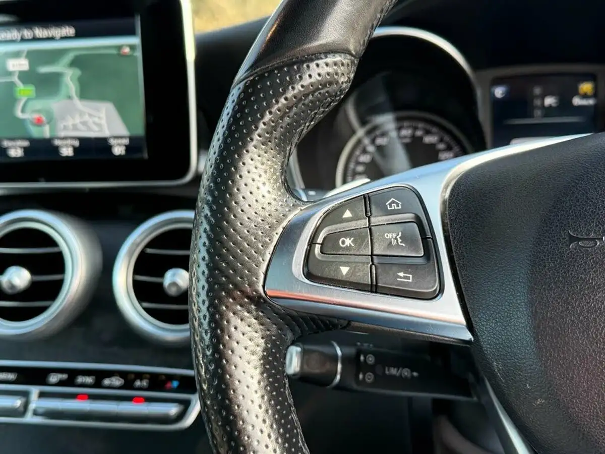 2017-mercedes-benz-c-class-21d-c220d-amg-line-premiumss-coupe-2d-9g-tronic-plus-big-40