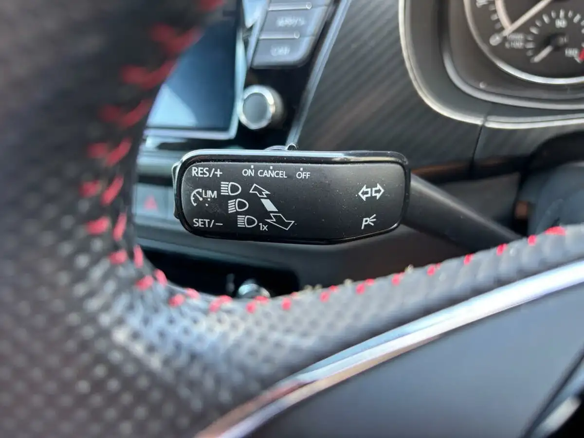 2021-skoda-fabia-10-tsi-monte-carlo-95ps-hatchback-dsg-big-10