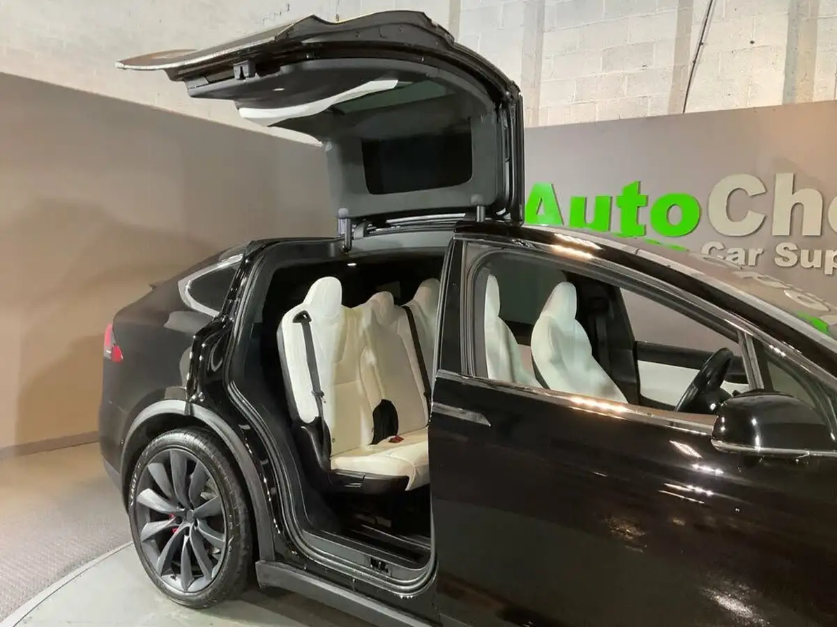2020-tesla-model-x-e-ludicrous-performance-big-22