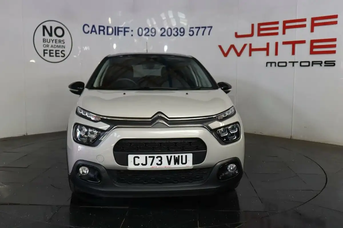 2024-citroen-c3-12-puretech-plus-110ps-eat6-big-3