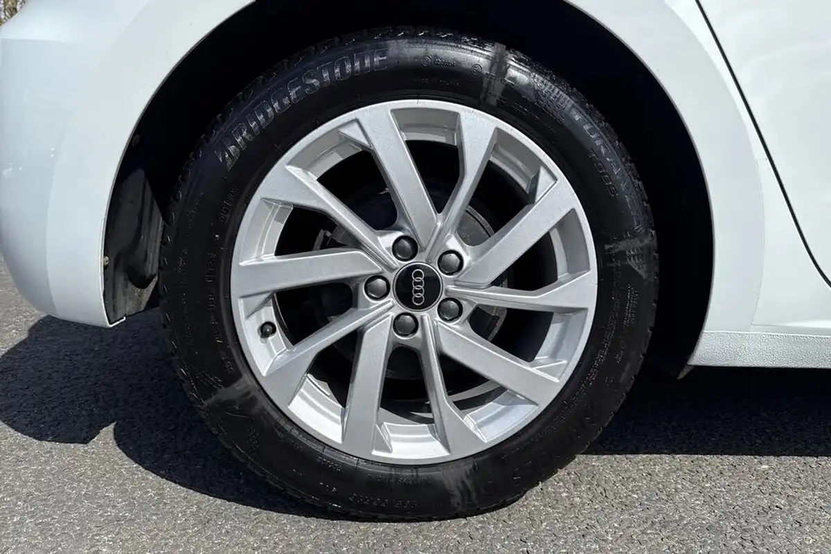 2022-audi-a1-10-25-tfsi-sport-big-10