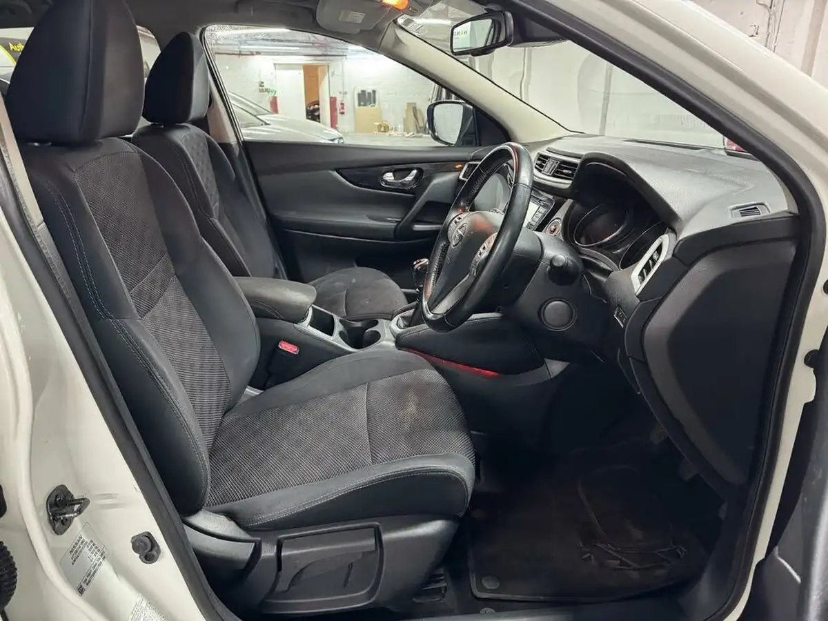 2015-nissan-qashqai-15dci-n-tec-big-16