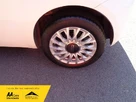 2017-fiat-500-12-lounge-small-3