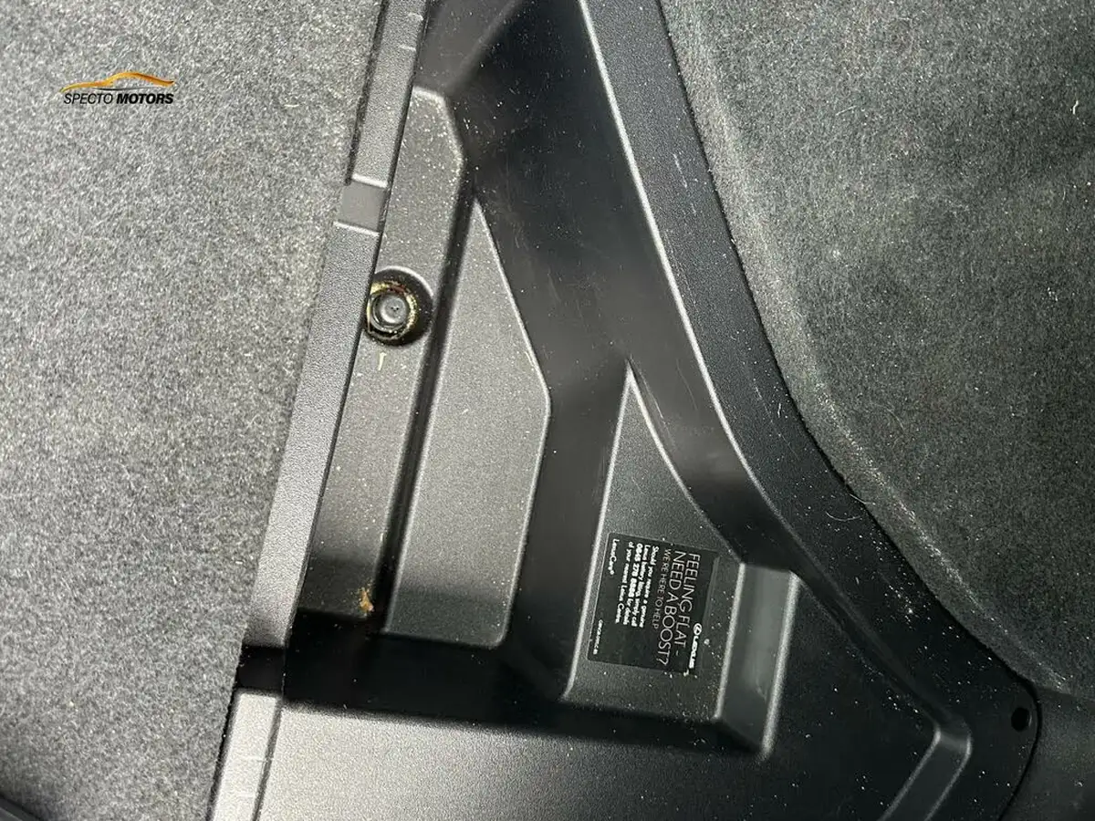 2013-lexus-ct-200h-18-advance-big-29