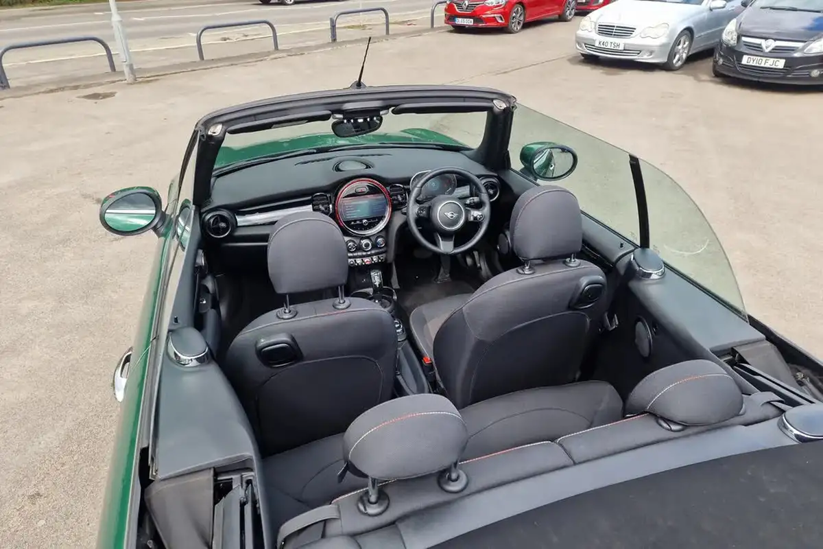 2022-mini-cooper-15-cooper-classic-convertible-2d-auto-big-31