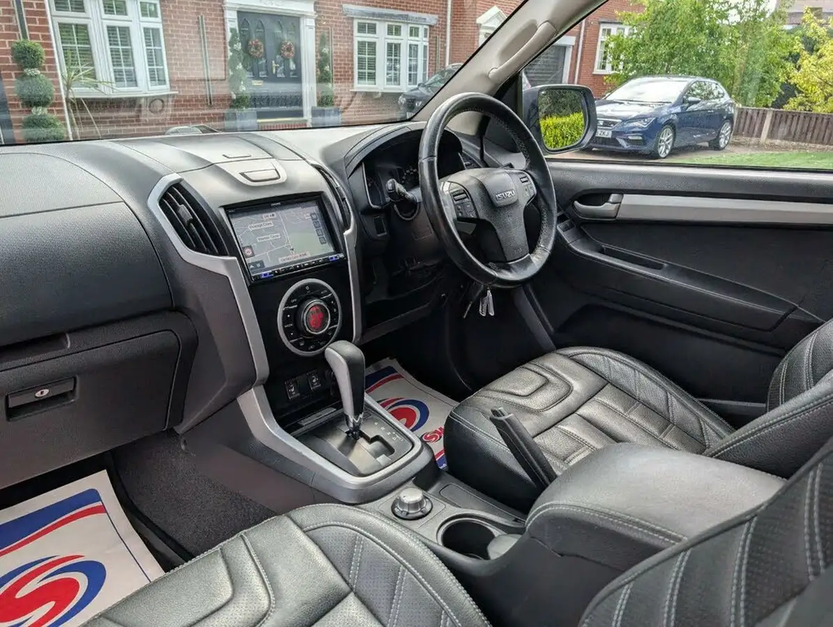 2016-isuzu-d-max-25td-centurion-big-24