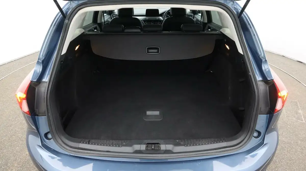 2019-ford-focus-10t-titanium-x-estate-auto-big-17