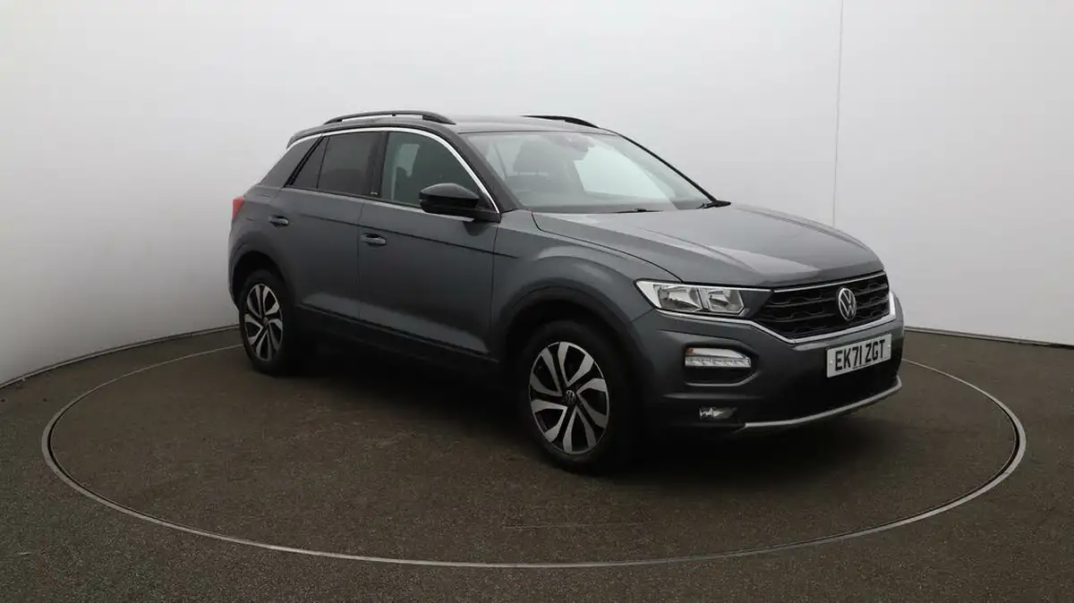 2021-volkswagen-t-roc-10-tsi-active-hatchback-5d-big-36