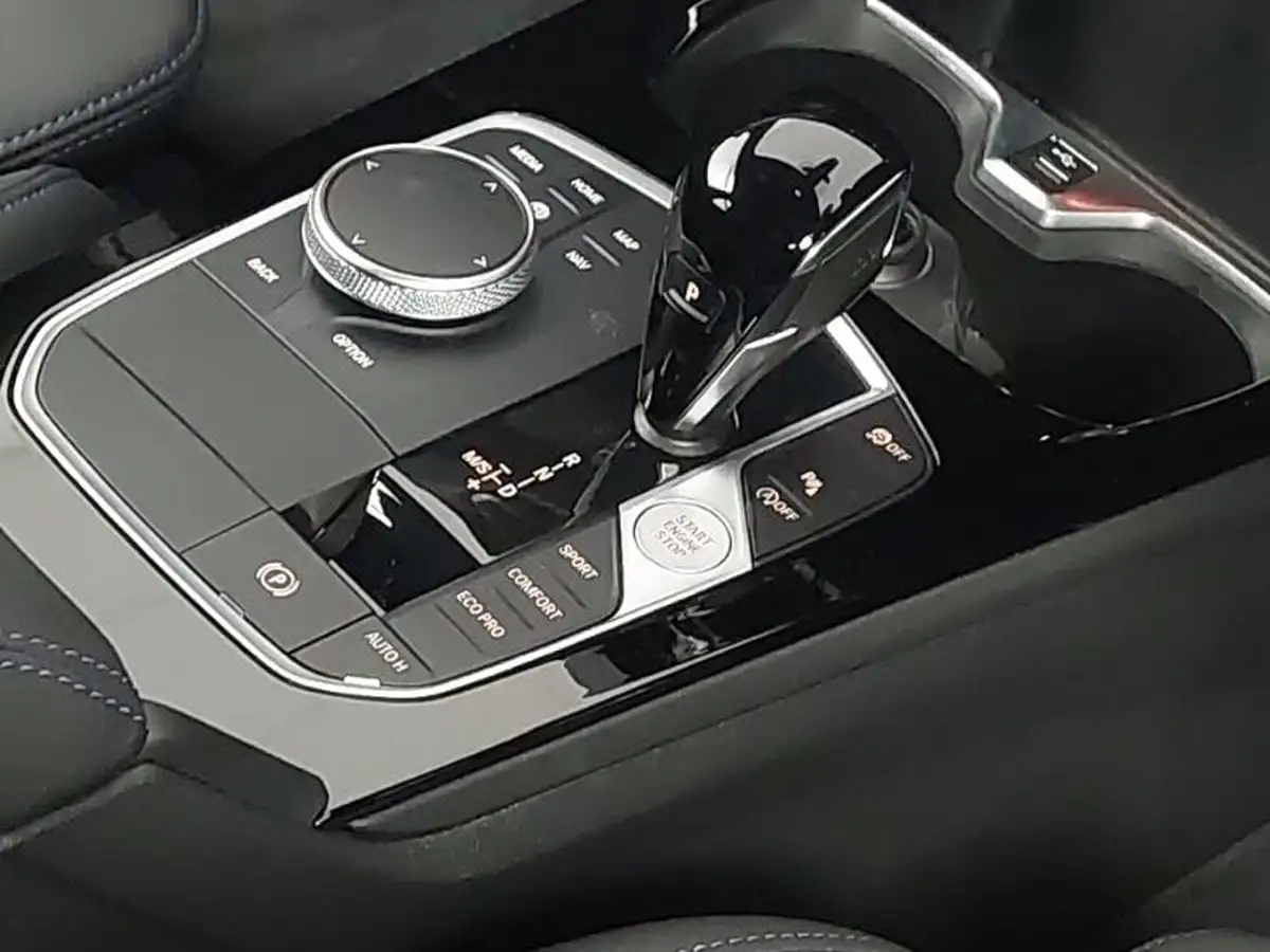 2024-bmw-1-series-15-118i-m-sport-lcp-dct-big-9