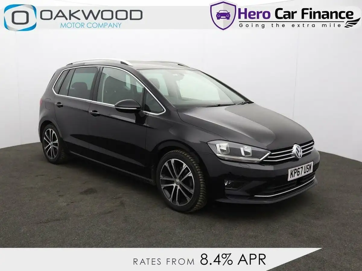 2017-volkswagen-golf-sv-14-tsi-gt-ss-big-0