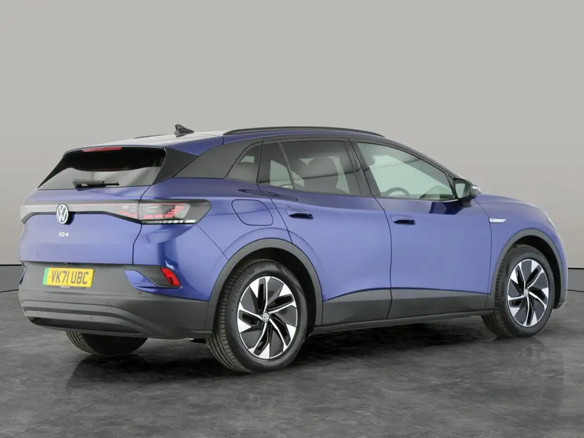 2021-volkswagen-id4-e-family-big-2