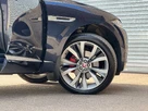2018-jaguar-f-pace-30-v6-sc-s-small-39