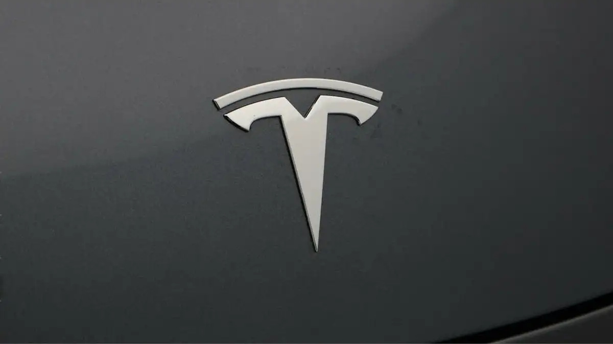 2021-tesla-model-3-e-standard-plus-big-22