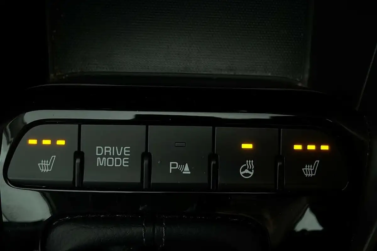 2024-kia-stonic-10-t-gdi-gt-line-s-98bhp-dct-big-22