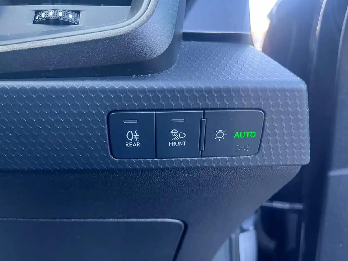 2019-audi-a1-10-30-tfsi-se-big-22