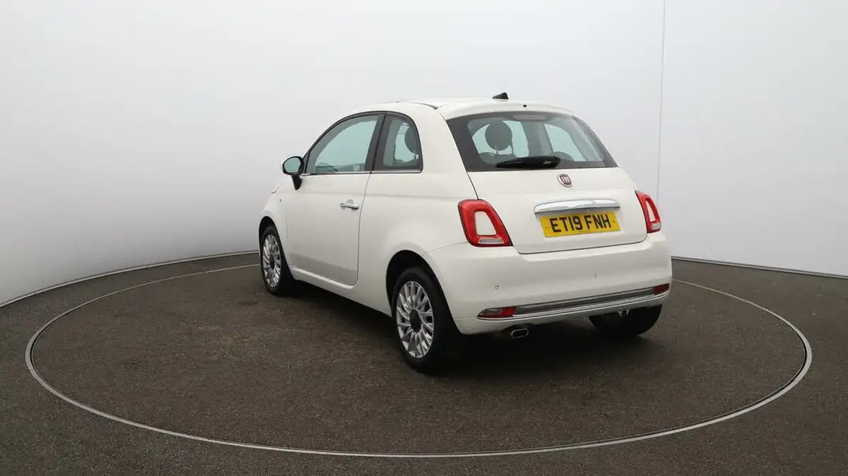 2019-fiat-500-12-lounge-ss-big-52