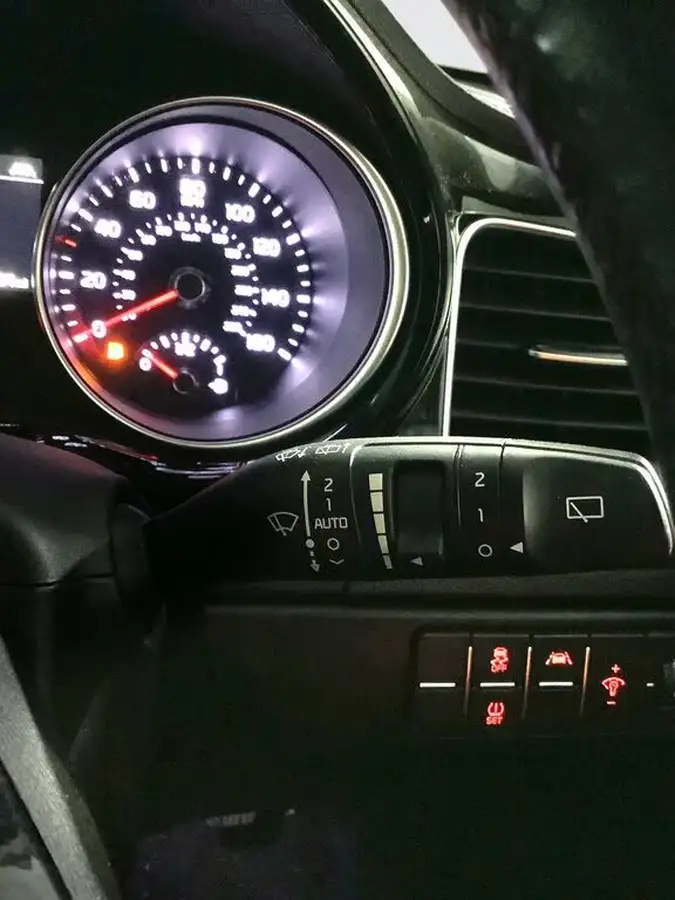 2020-kia-xceed-10-t-gdi-3-big-19