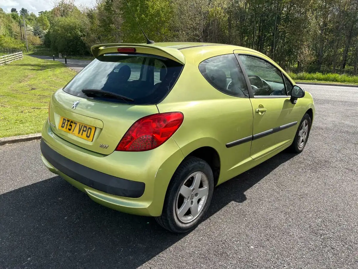 2007-peugeot-207-14-sport-16v-90-3d-1360cc-big-4
