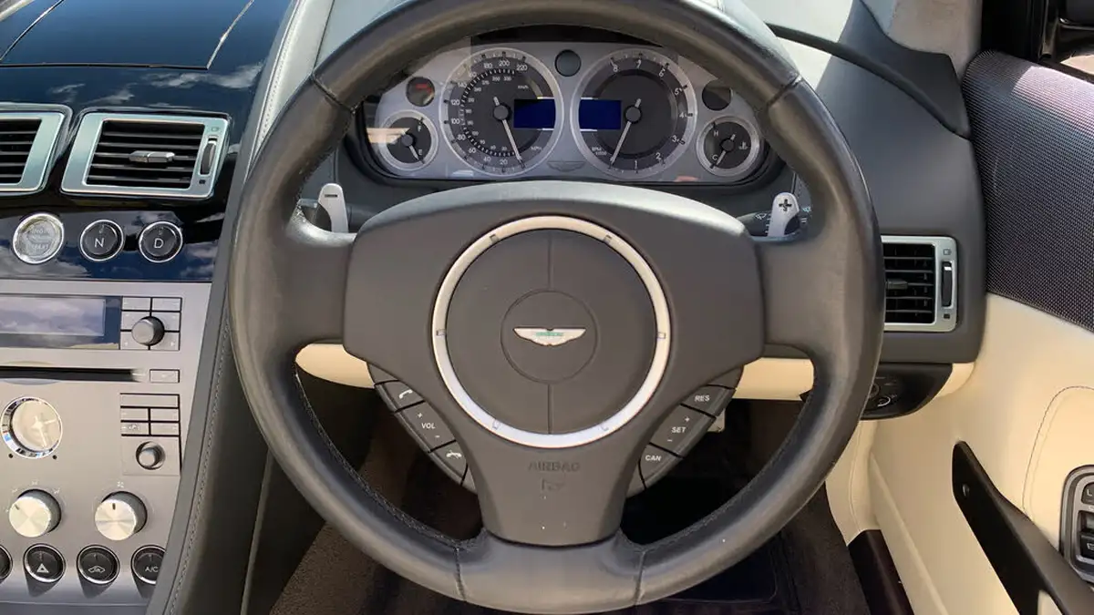 2008-aston-martin-db9-59-big-9