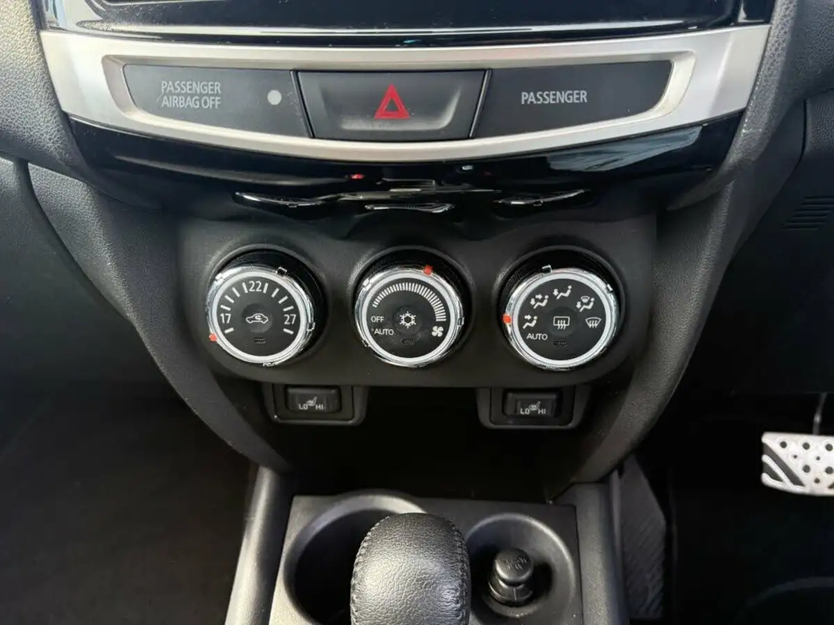 2017-mitsubishi-asx-22di-d-4-big-21