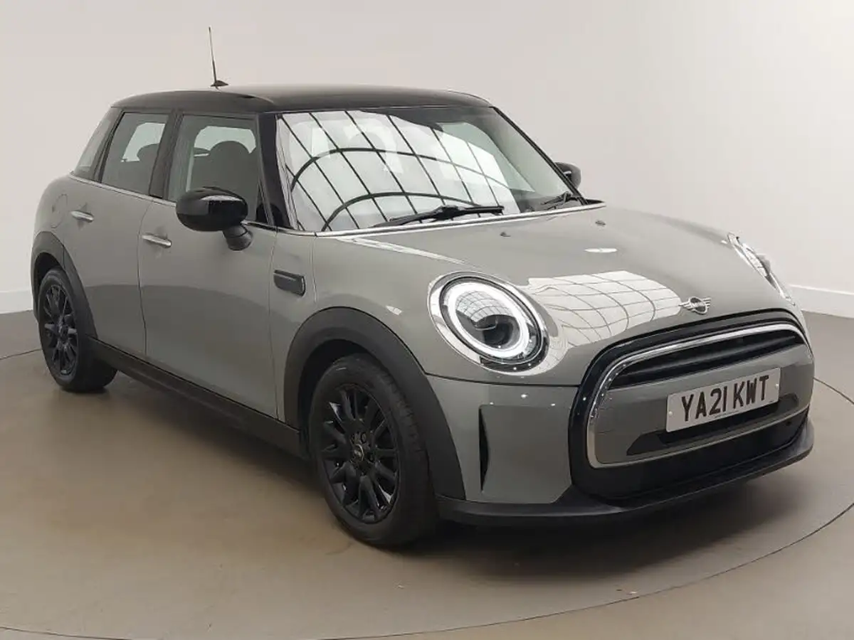 2021-mini-cooper-15-cooper-classic-hatchback-5d-big-12