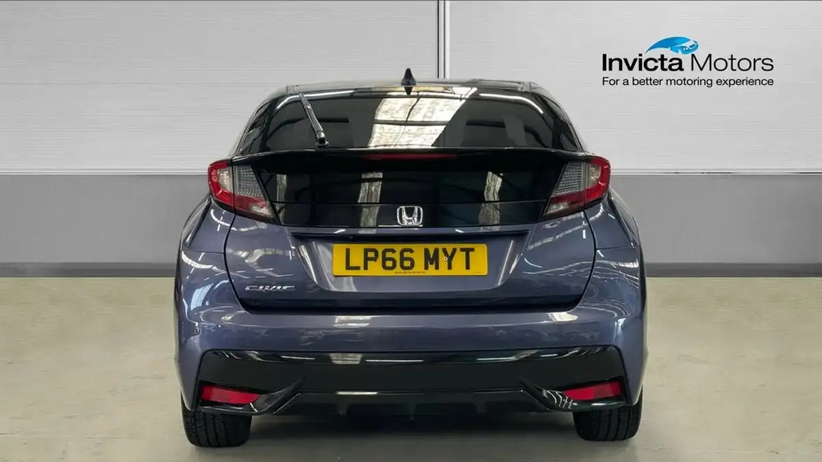 2016-honda-civic-18-i-vtec-sr-dasp-hatchback-auto-big-3