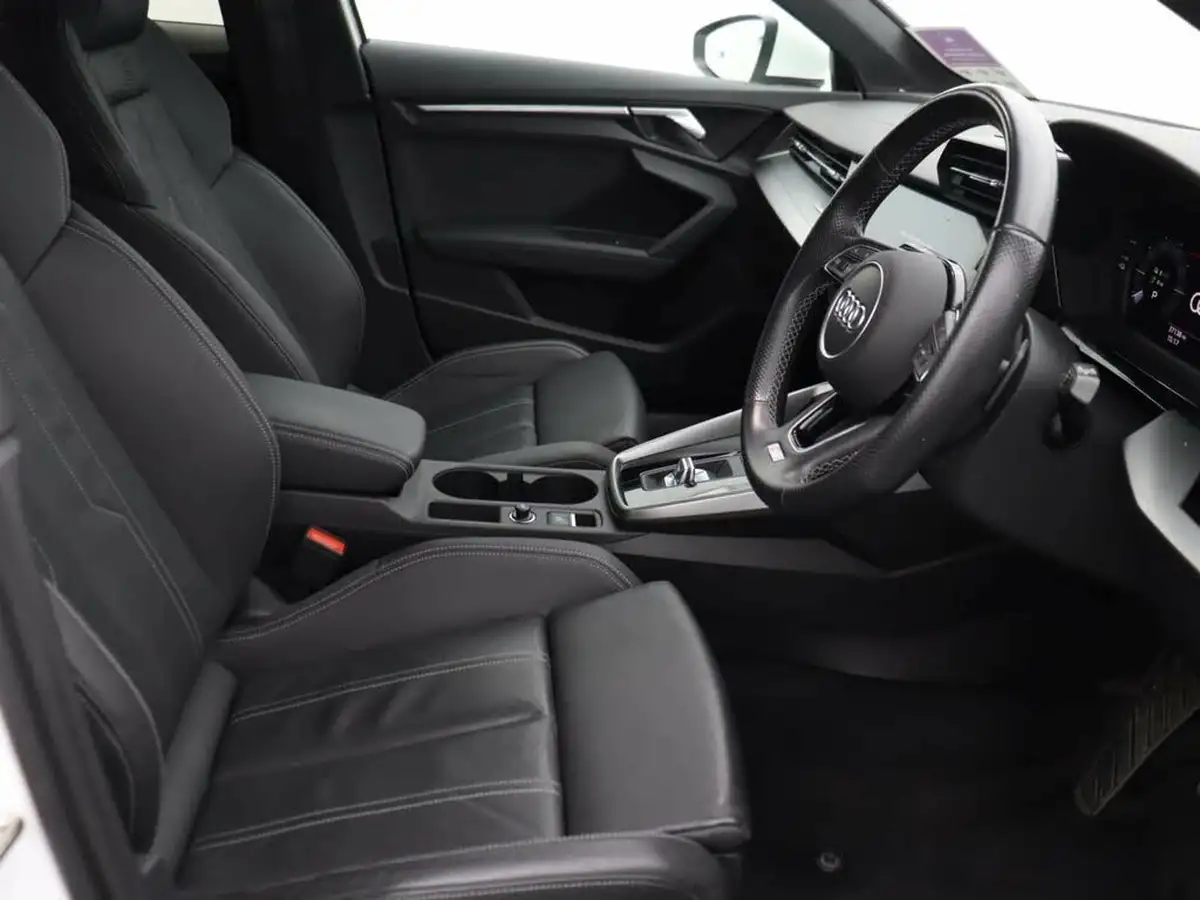 2021-audi-a3-14-40-tfsi-e-s-line-big-12