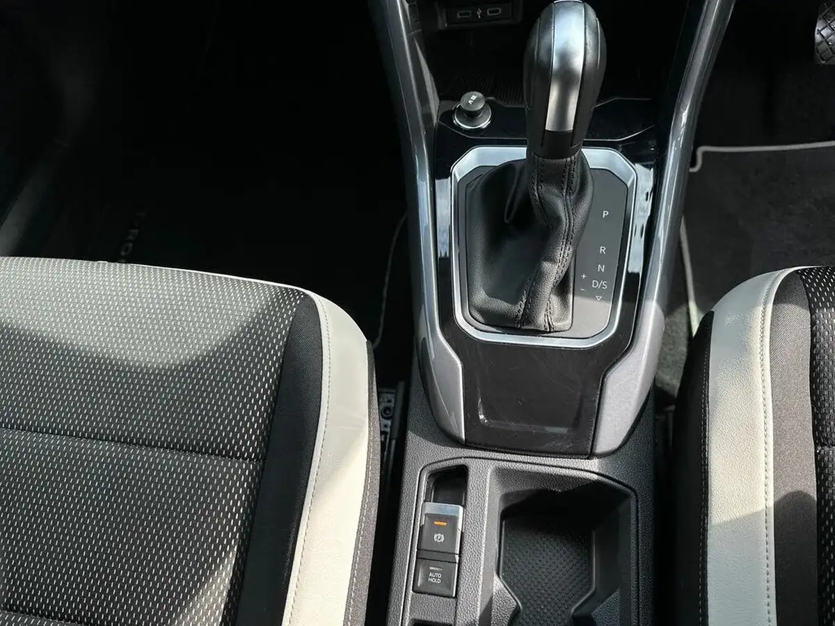 2021-volkswagen-t-roc-15-tsi-sel-dsg-big-27