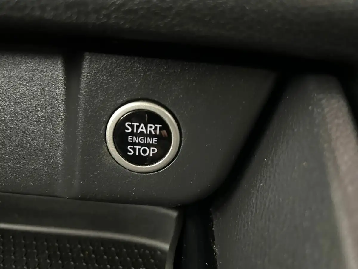 2021-nissan-qashqai-13-dig-t-visia-big-19