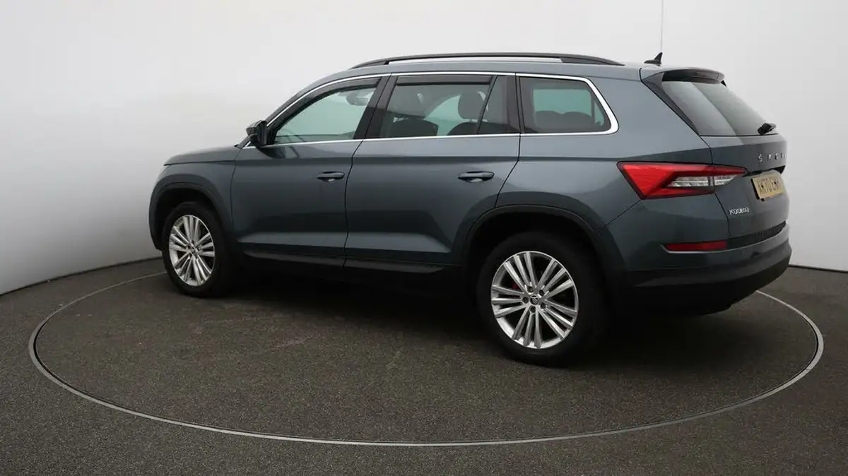 2020-skoda-kodiaq-15-tsi-se-l-dsg-big-29