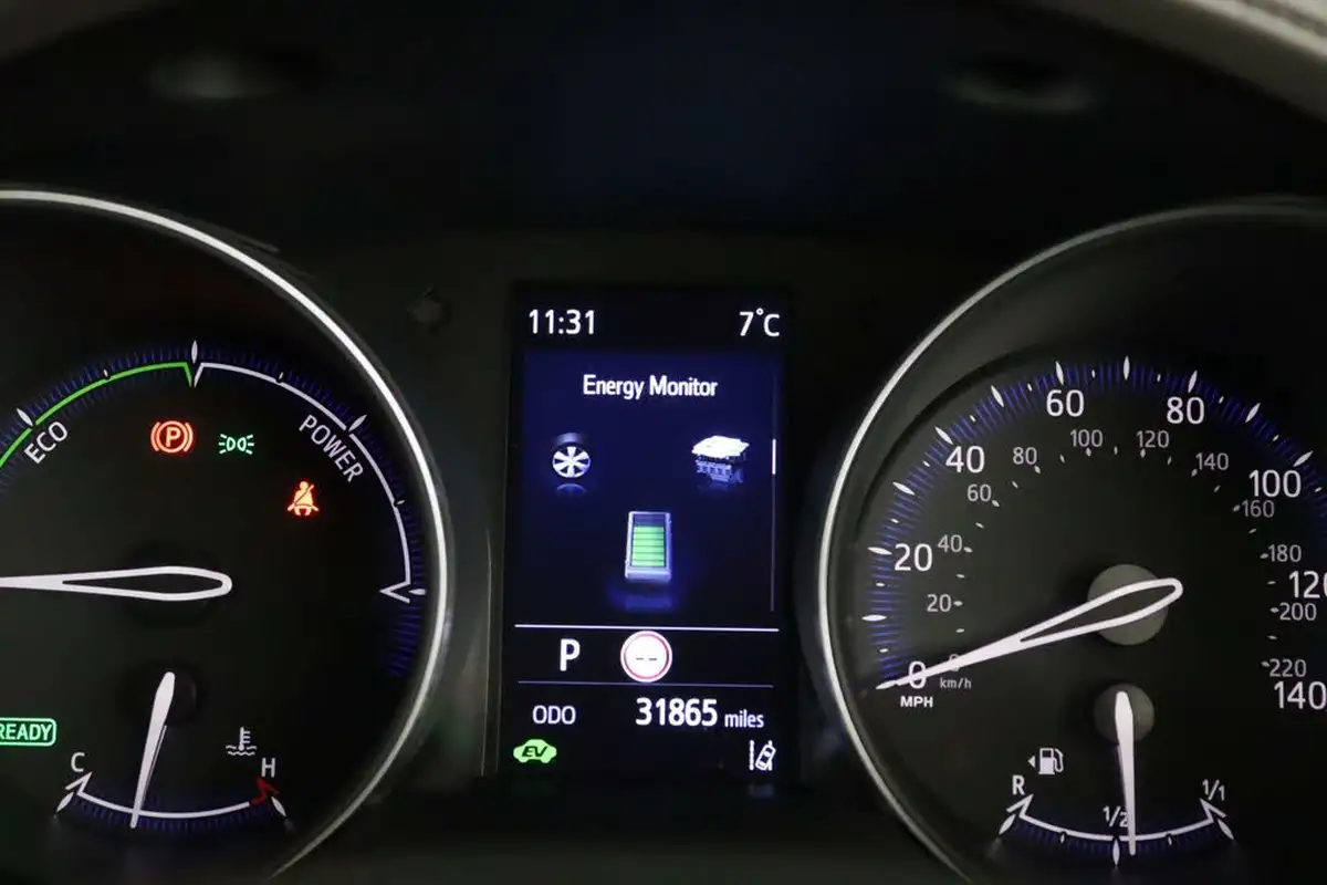 2022-toyota-c-hr-18-vvt-i-excel-big-21