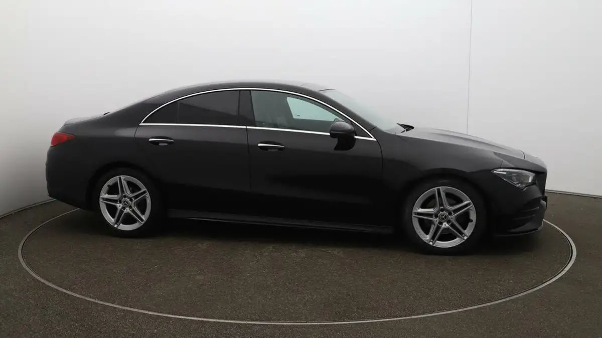 2021-mercedes-benz-cla-13-cla-180-amg-line-premium-plus-coupe-4d-big-42