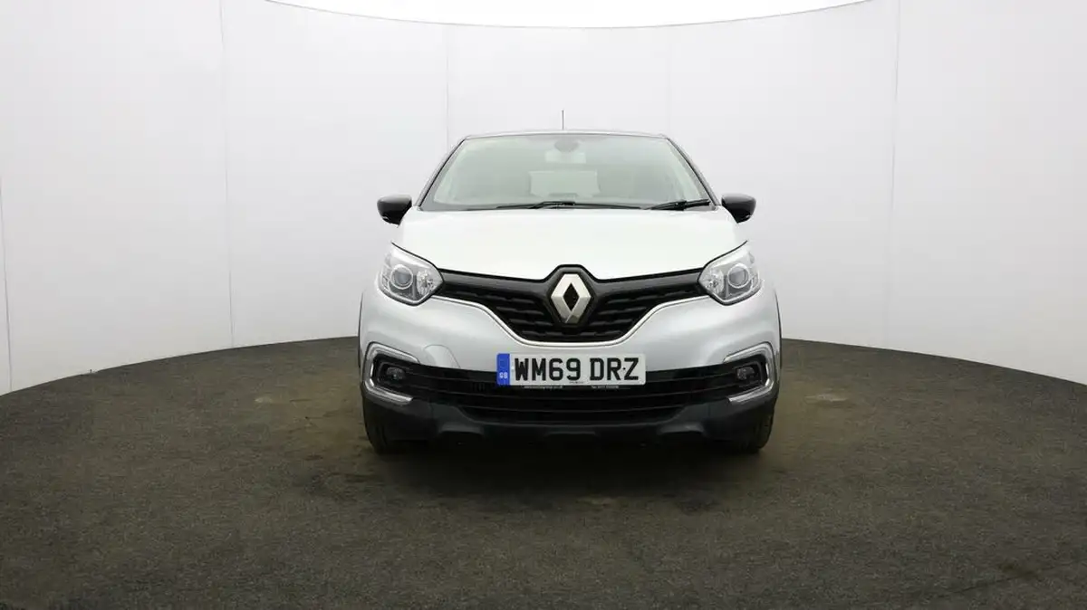 2020-renault-captur-09-tce-iconic-big-32