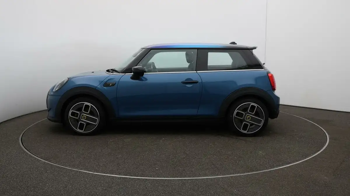 2022-mini-cooper-e-cooper-s-collection-edition-big-63