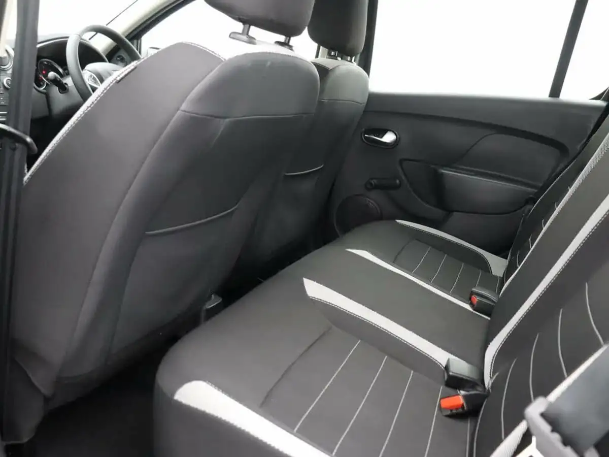 2019-dacia-sandero-stepway-09-tce-essential-big-10