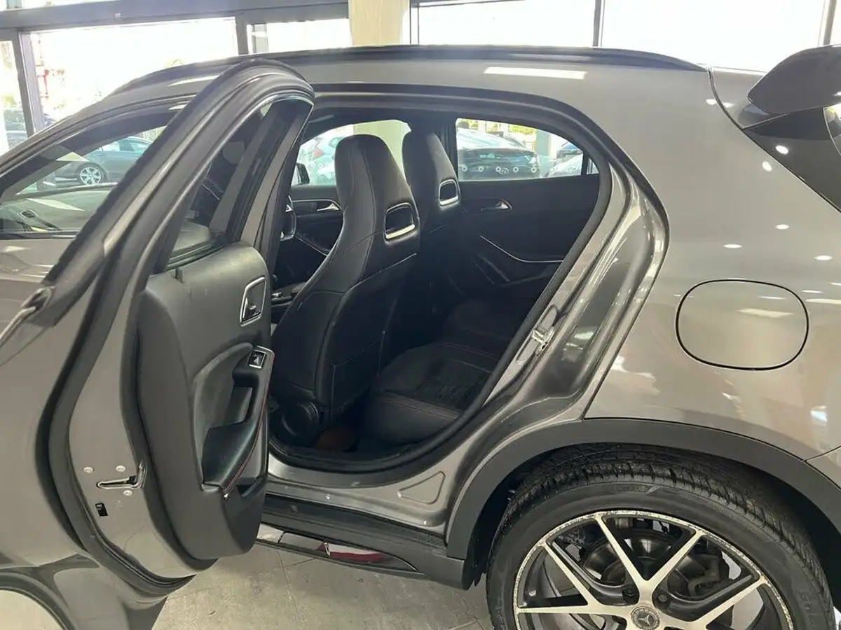 2016-mercedes-benz-gla-class-20-gla-250-amg-line-ss-7g-dct-big-52