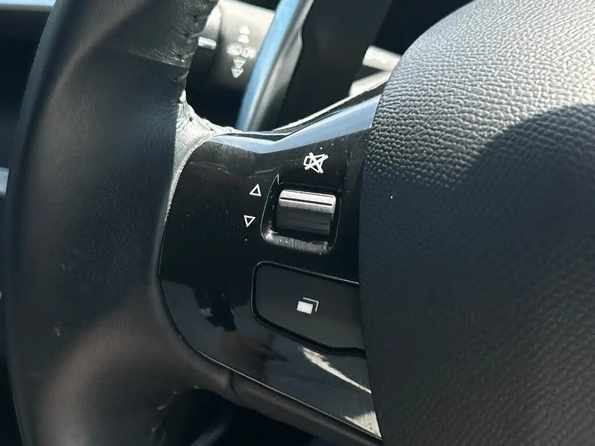 2021-peugeot-308-15-bluehdi-allure-digital-i-cockpit-eat8-big-18