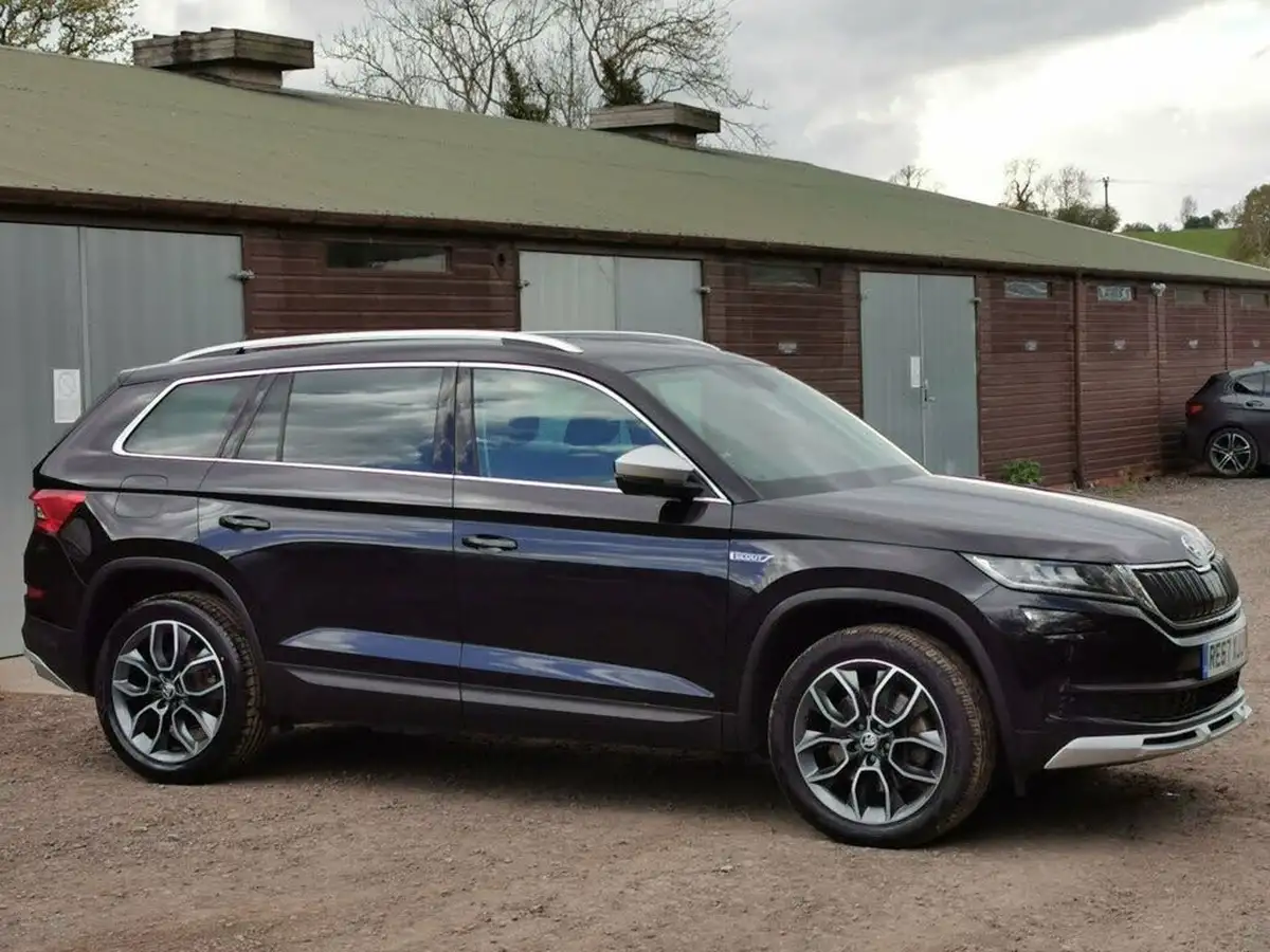 2017-skoda-kodiaq-20-tsi-scout-big-3