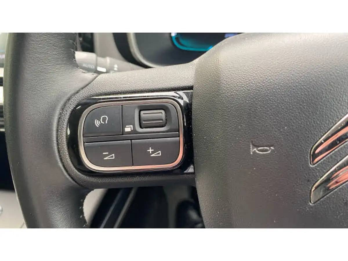 2021-citroen-c5-aircross-12-puretech-flair-big-24