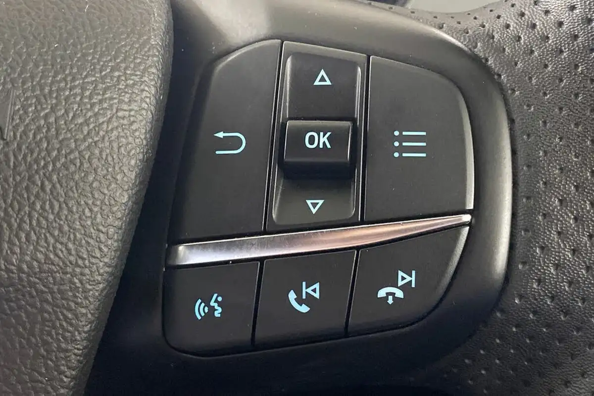 2023-ford-kuga-15t-st-line-x-edition-big-40