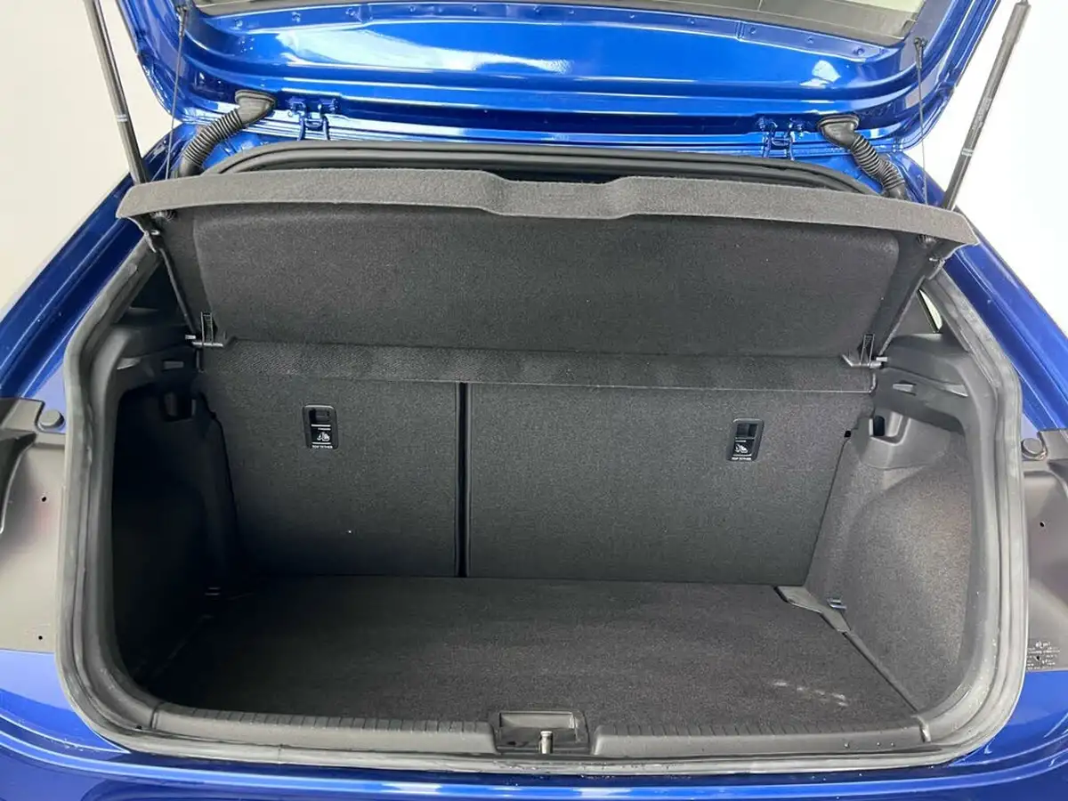 2022-volkswagen-polo-10-tsi-r-line-110ps-dsg-big-9