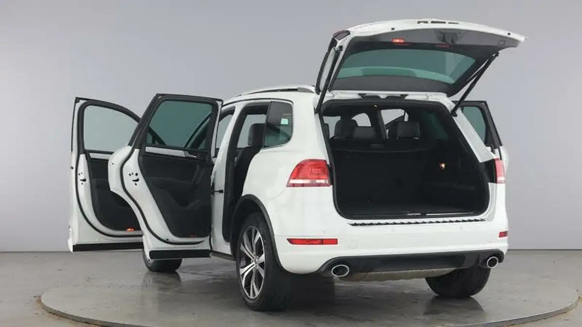 2014-volkswagen-touareg-30td-r-line-245ps-bmtss-big-10