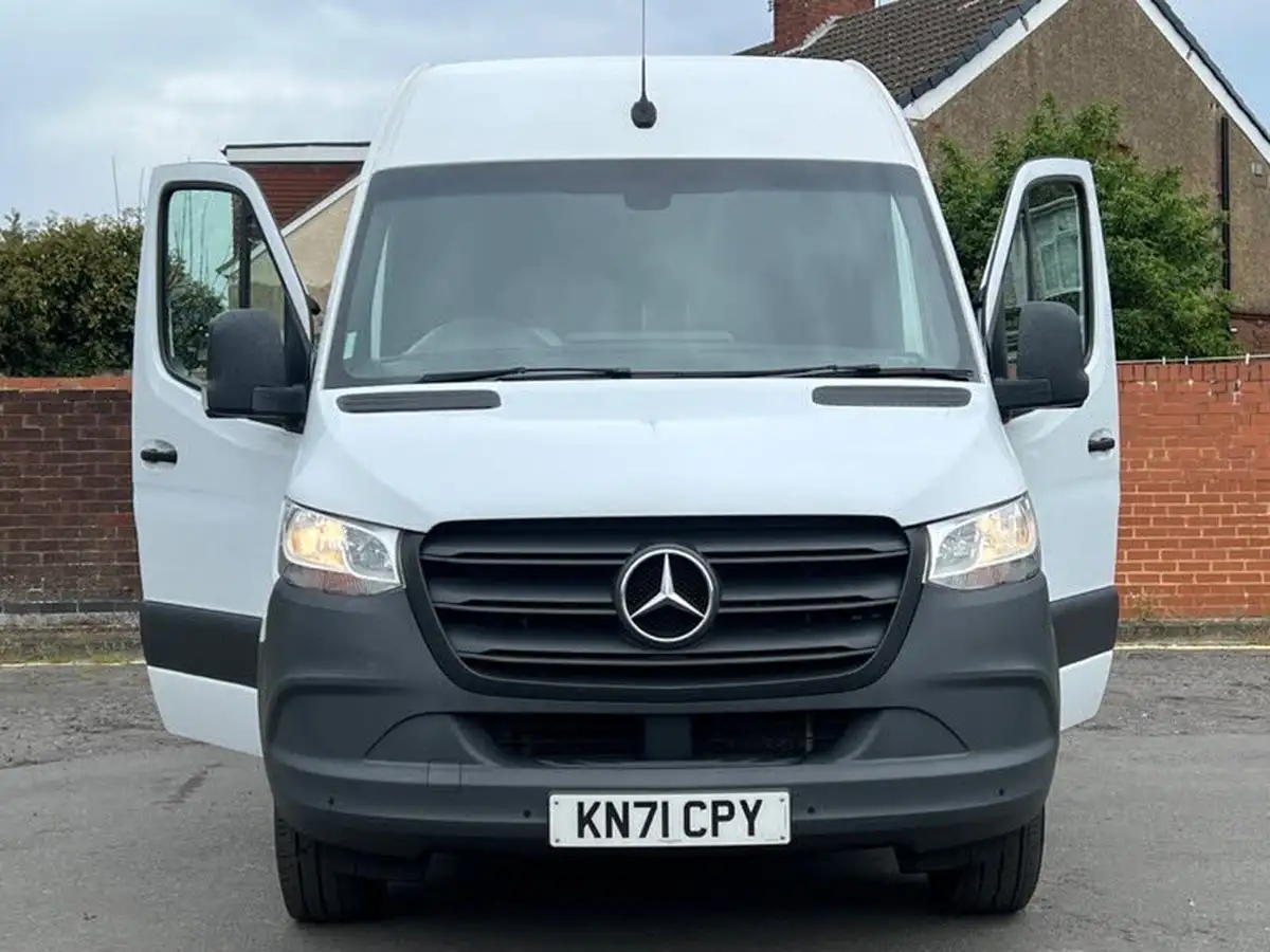 2021-mercedes-benz-sprinter-20cdi-315-l1h1-progressive-150pseu6dt-panel-rwd-eco-gear-360-big-17
