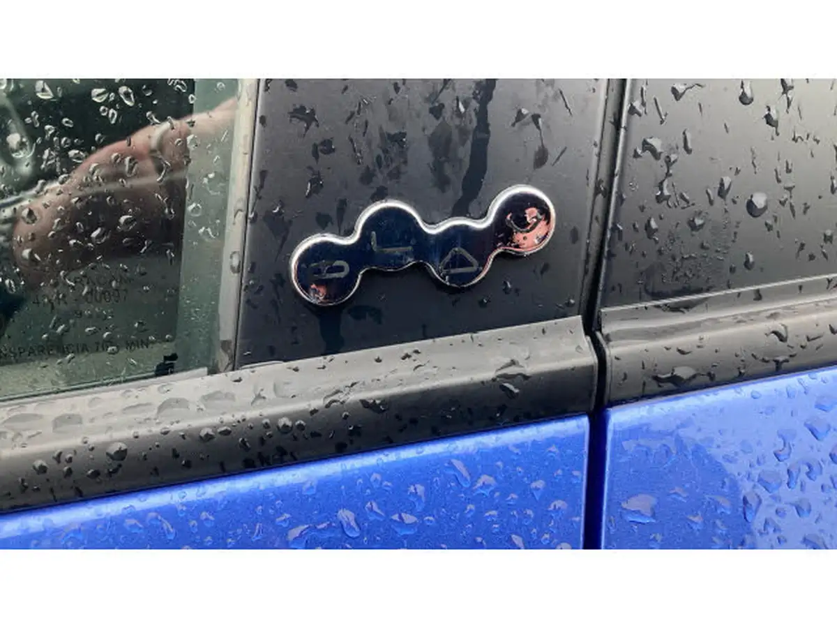 2019-hyundai-i10-10-play-big-37