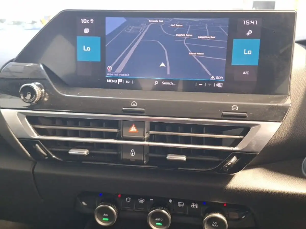 2022-citroen-c4-12-puretech-sense-plus-eat8-big-18