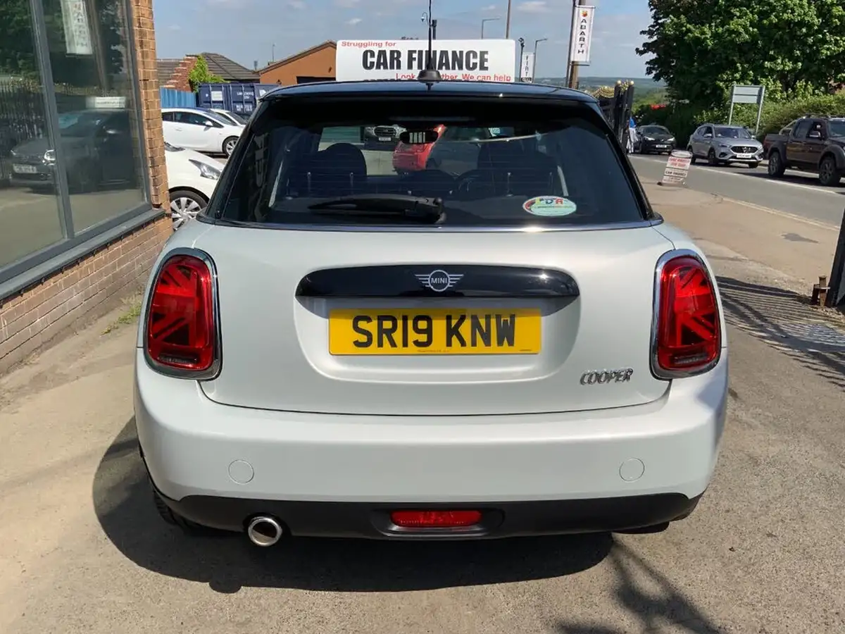 2019-mini-cooper-15-cooper-classic-hatchback-5d-big-3