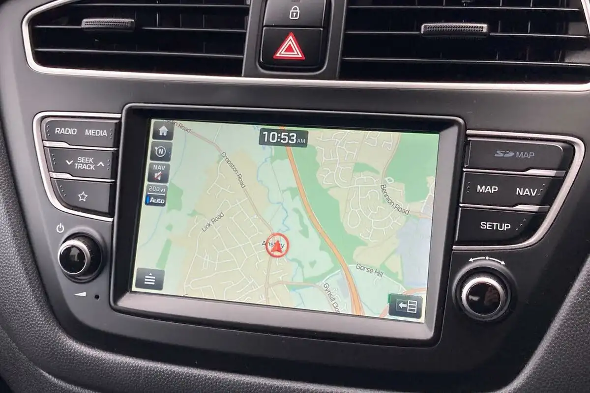 2019-hyundai-i20-10-t-gdi-premium-nav-isg-hatchback-5d-big-19